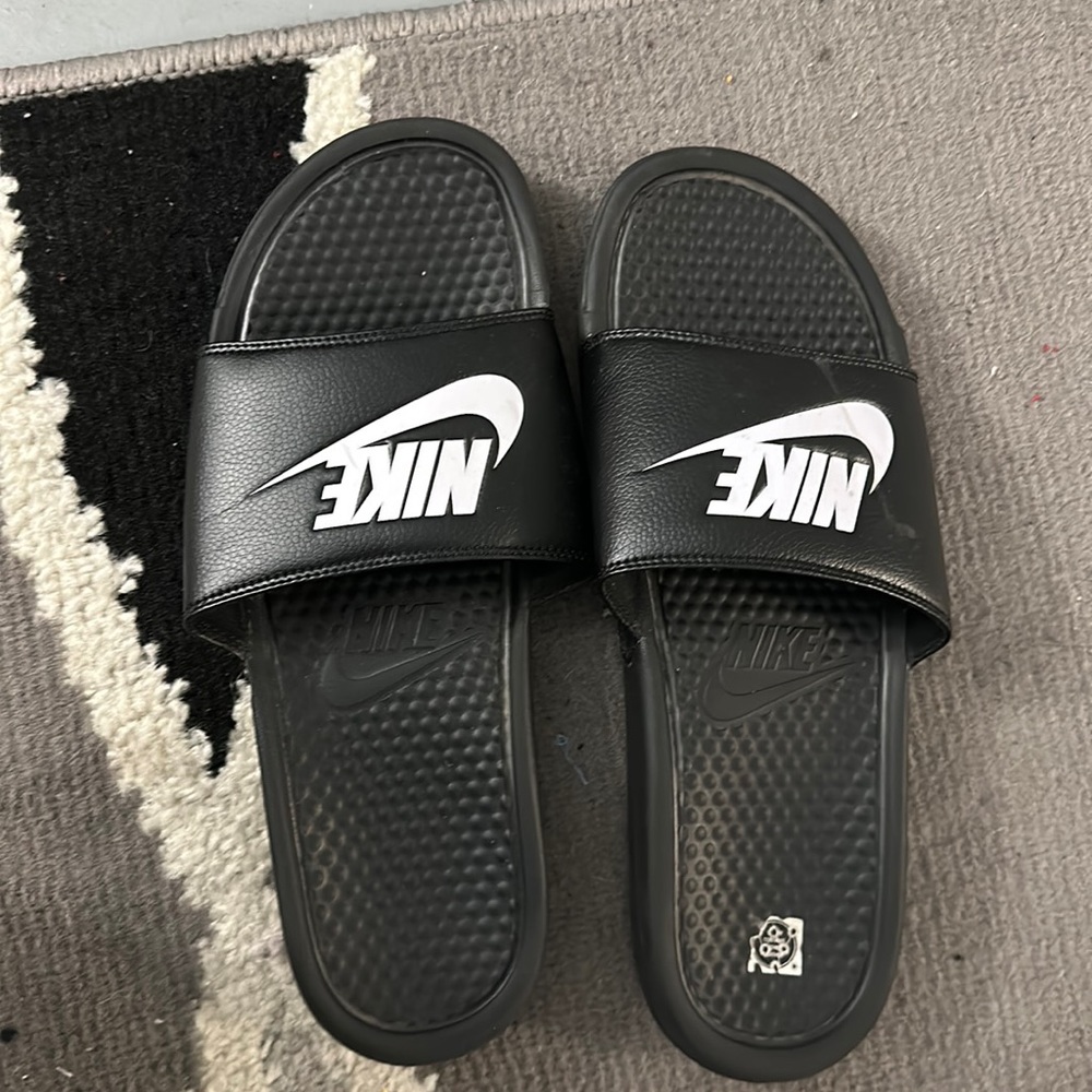 Nike Black Slides